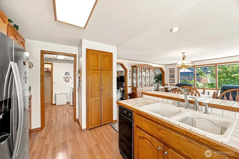 3328 124th Avenue Ct E Edgewood, WA 98372