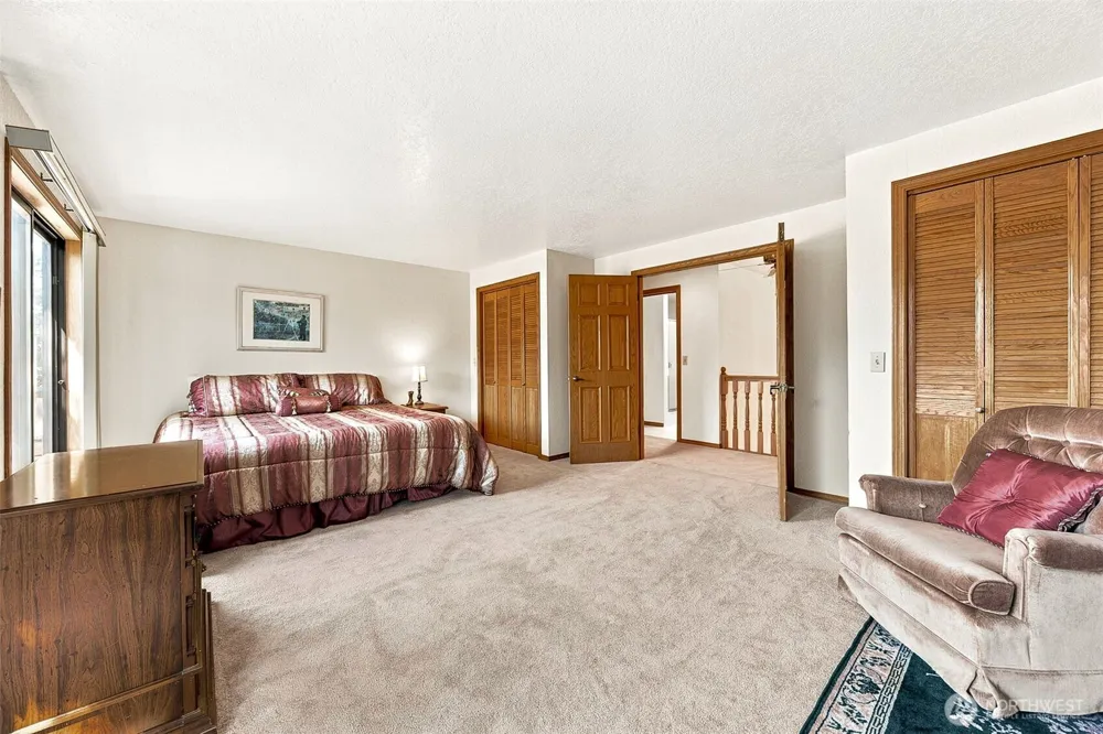 3328 124th Avenue Ct E Edgewood, WA 98372
