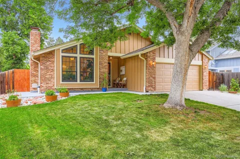 8845 W 81st Drive