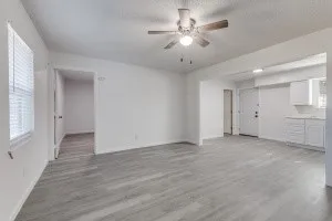 12900 Quail Drive Balch Springs, TX 75180