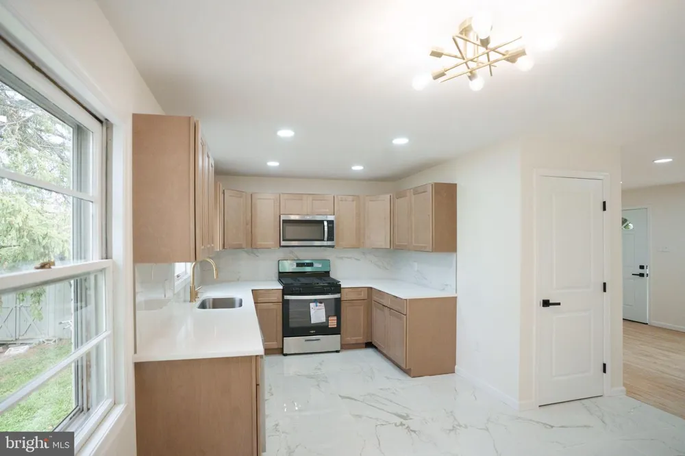 1020 HANOVER ROAD York, PA 17408