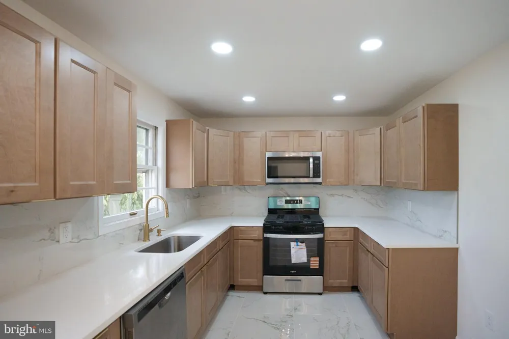 1020 HANOVER ROAD York, PA 17408
