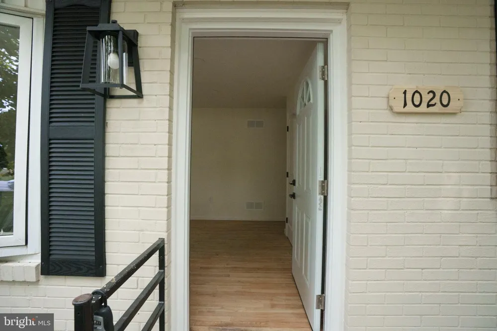 1020 HANOVER ROAD York, PA 17408