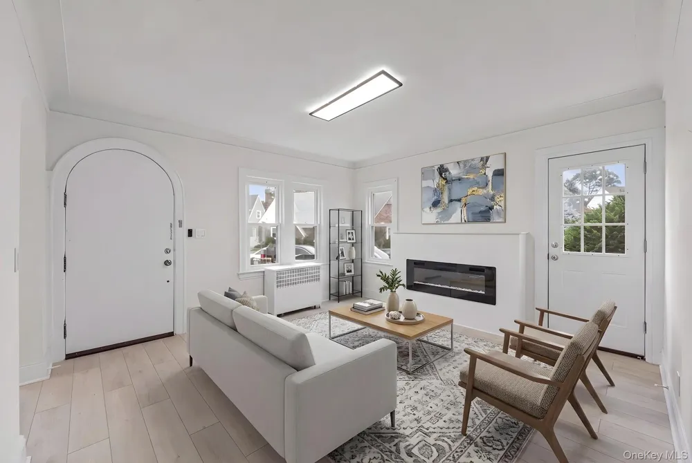 2 Fordham Place Hempstead, NY 11550