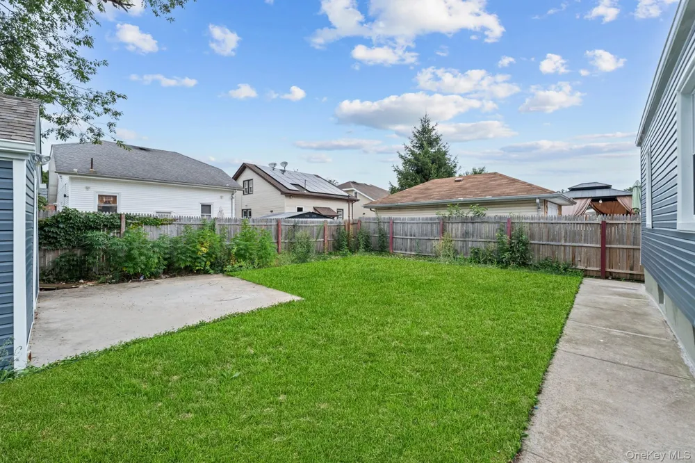 2 Fordham Place Hempstead, NY 11550