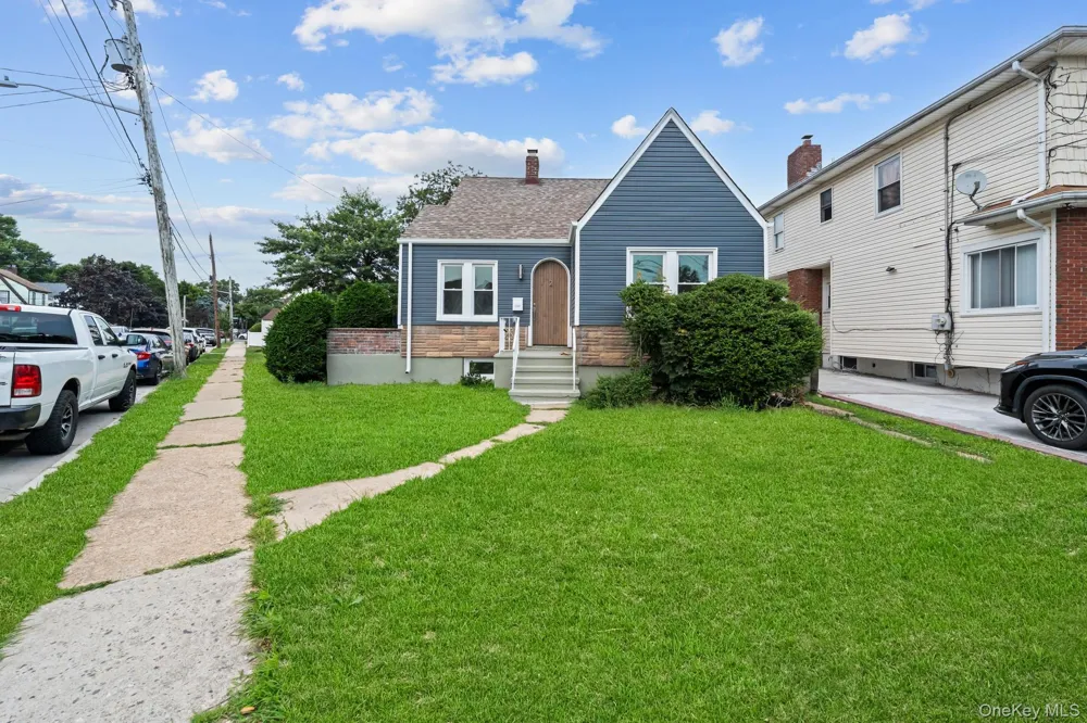 2 Fordham Place Hempstead, NY 11550