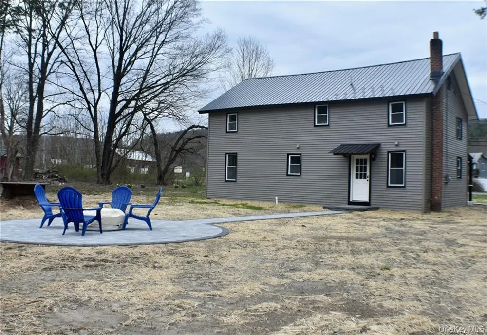 7065 Route 209 Kerhonkson, NY 12446