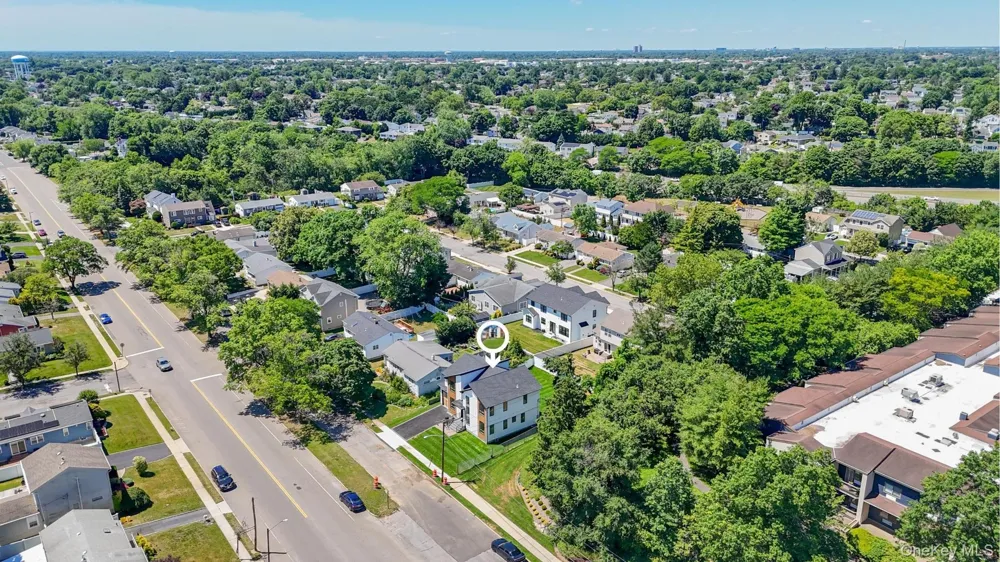 17 Gerhard Road Plainview, NY 11803