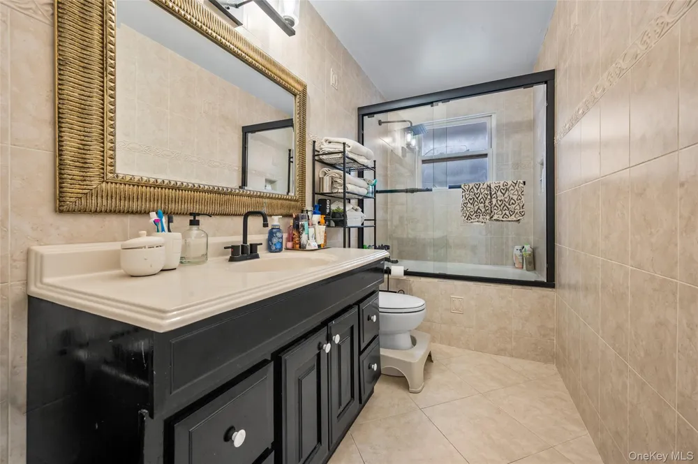 1016 Westwood Road Woodmere, NY 11598