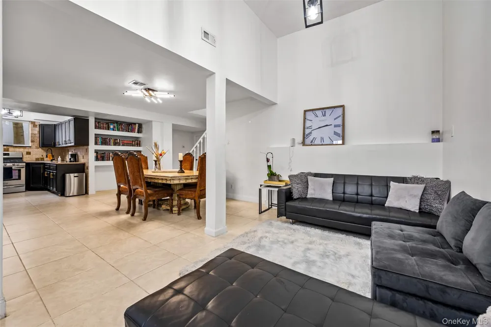 1016 Westwood Road Woodmere, NY 11598
