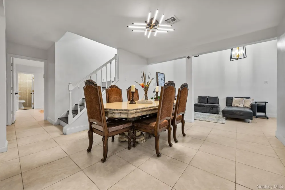 1016 Westwood Road Woodmere, NY 11598