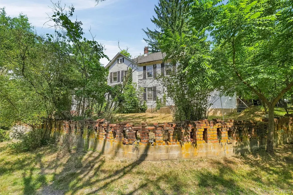 148 Quannacut Road Pine Bush, NY 12566