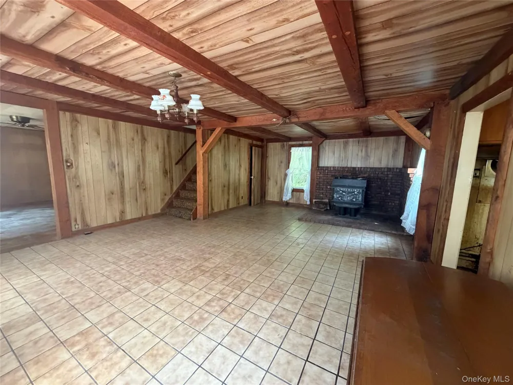 148 Quannacut Road Pine Bush, NY 12566