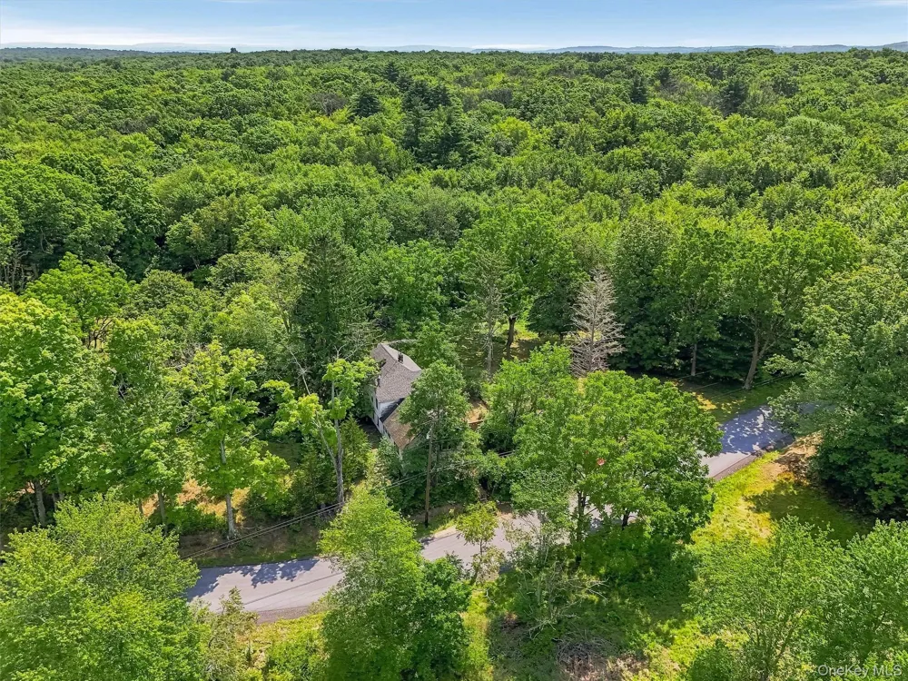 148 Quannacut Road Pine Bush, NY 12566