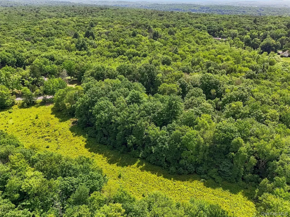 148 Quannacut Road Pine Bush, NY 12566