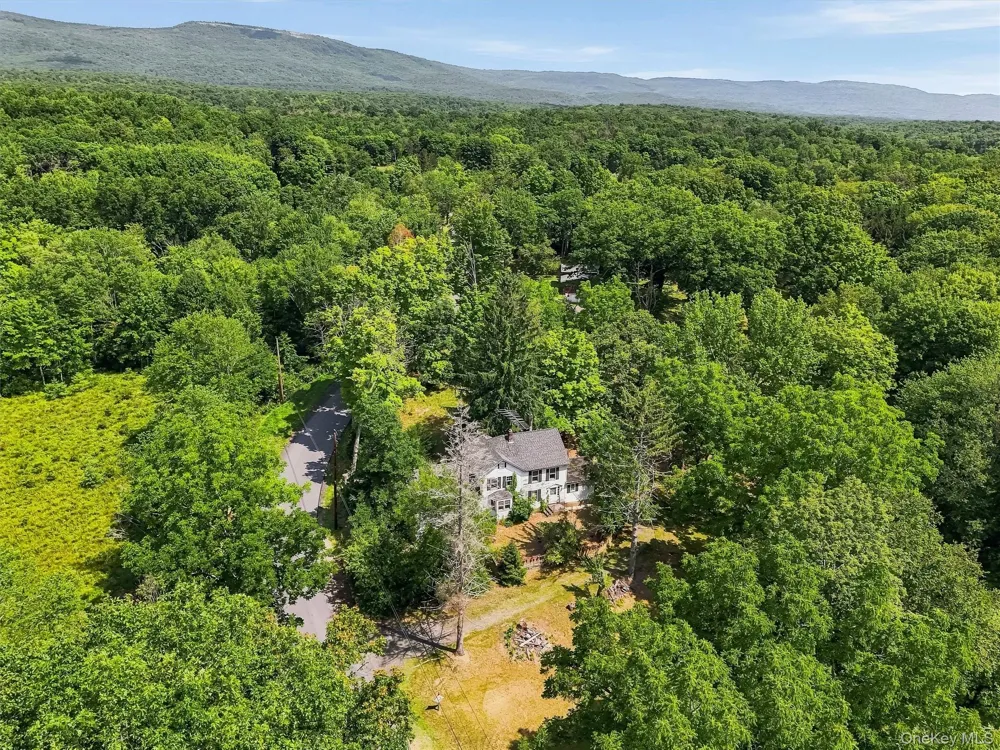 148 Quannacut Road Pine Bush, NY 12566