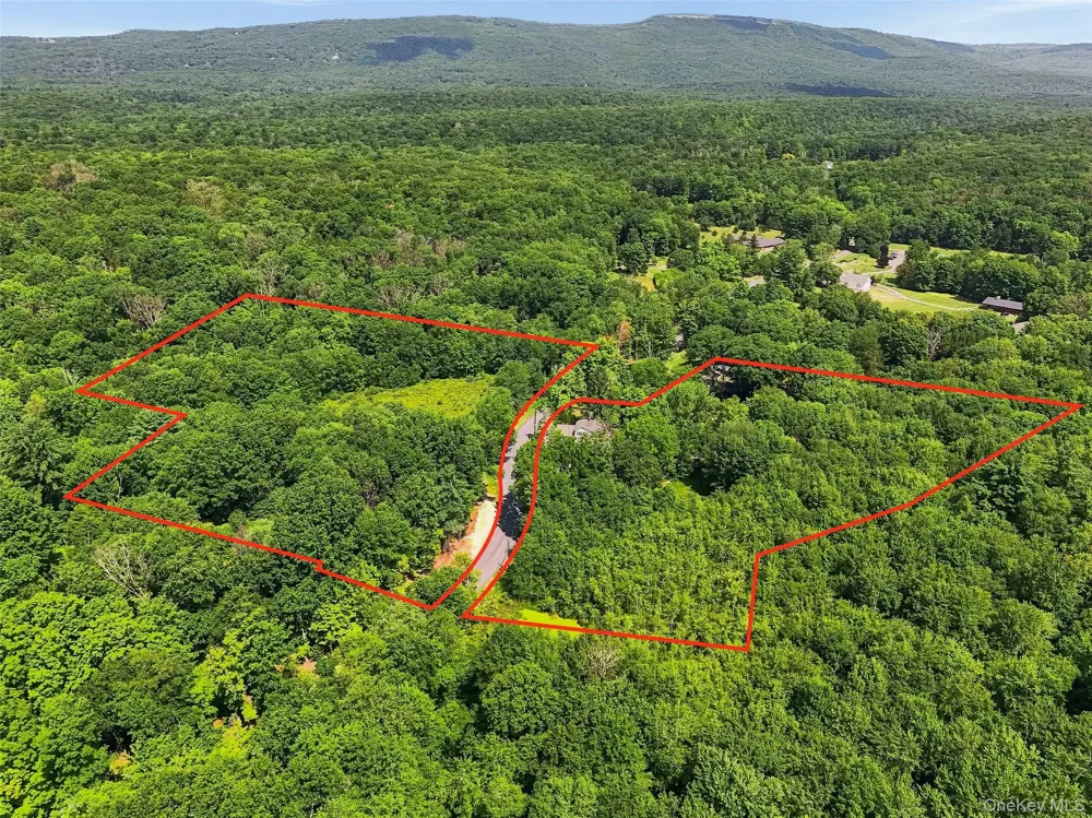 148 Quannacut Road Pine Bush, NY 12566