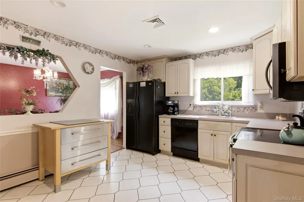 22 Clymer Street Port Jefferson Station, NY 11776