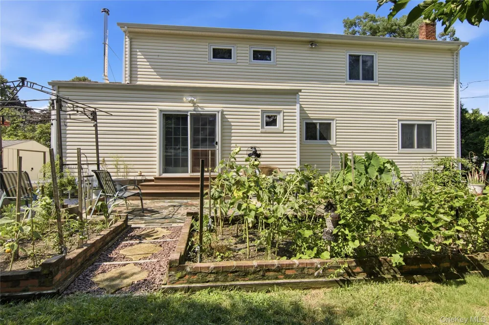 22 Clymer Street Port Jefferson Station, NY 11776