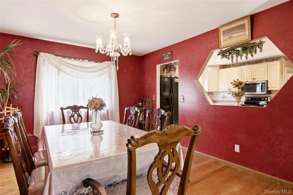 22 Clymer Street Port Jefferson Station, NY 11776
