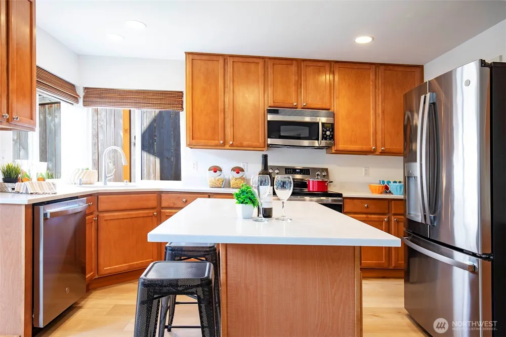 36517 SE Forest Street Snoqualmie, WA 98065