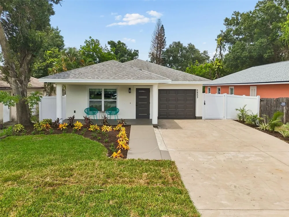 2853 35TH AVENUE St Petersburg, FL 33713