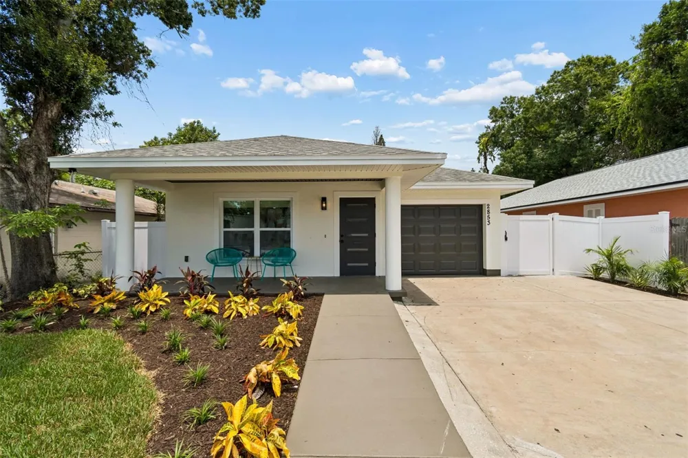 2853 35TH AVENUE St Petersburg, FL 33713
