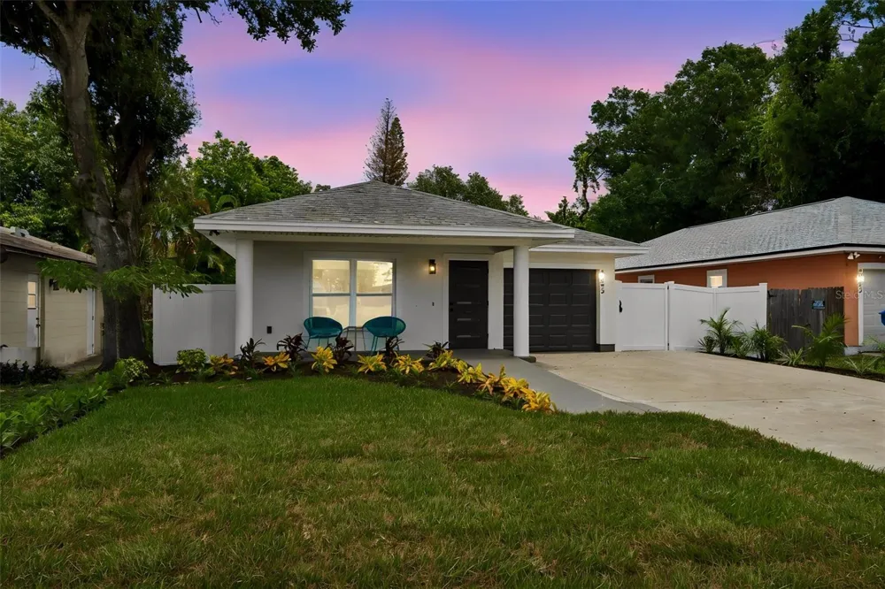 2853 35TH AVENUE St Petersburg, FL 33713