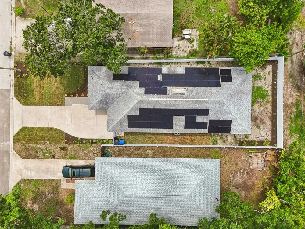2853 35TH AVENUE St Petersburg, FL 33713