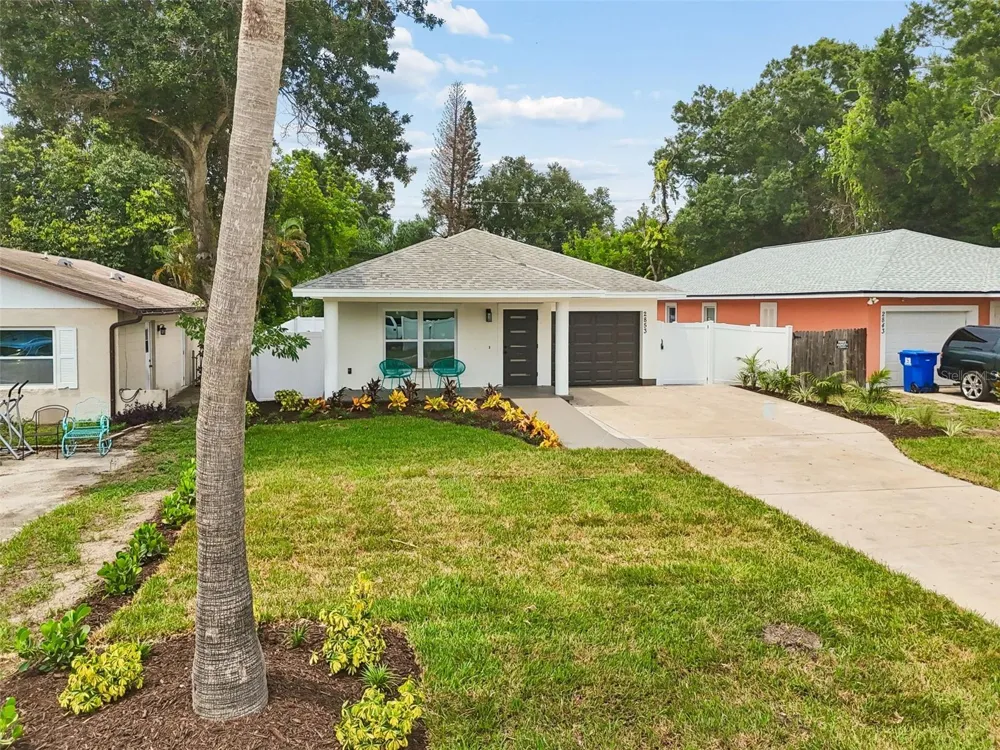 2853 35TH AVENUE St Petersburg, FL 33713