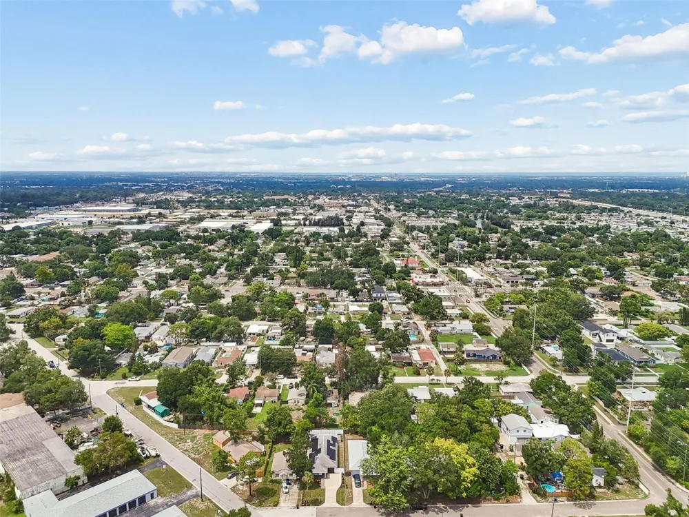 2853 35TH AVENUE St Petersburg, FL 33713