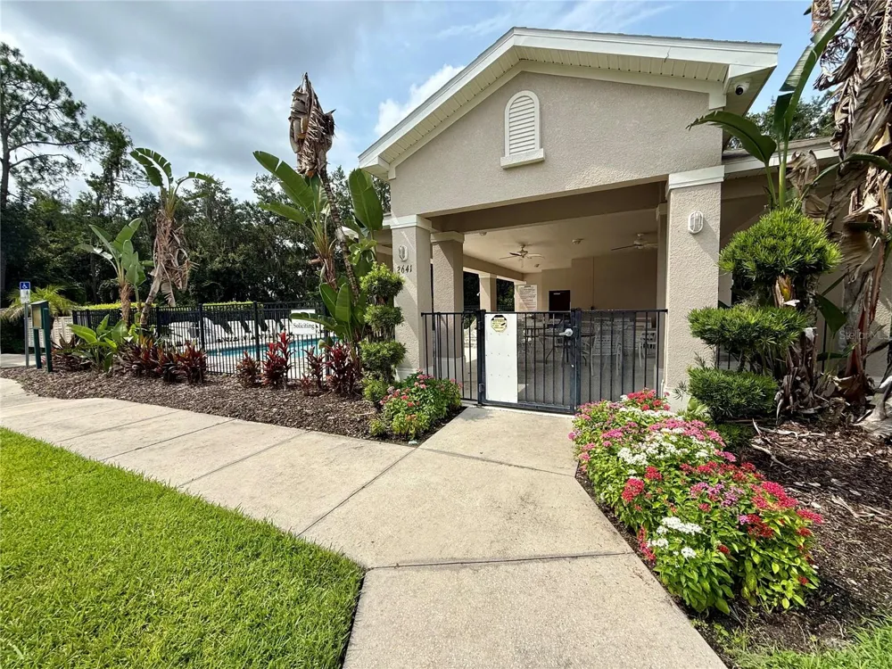 2616 WALDEN WOODS DRIVE Plant City, FL 33566