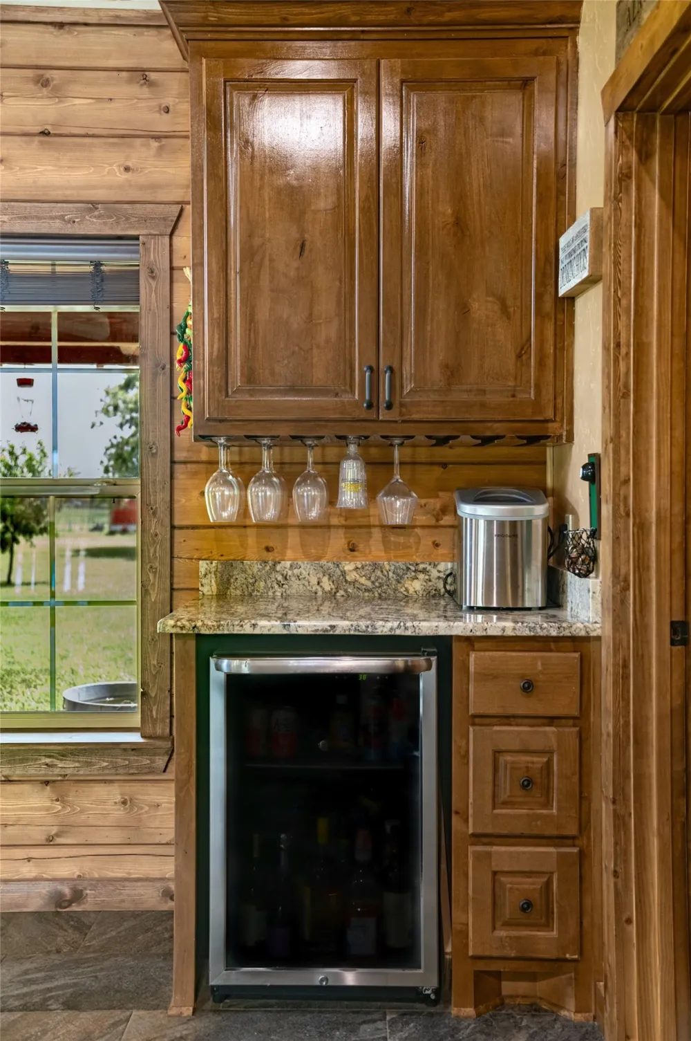24087 S Fm 4 Lipan, TX 76462