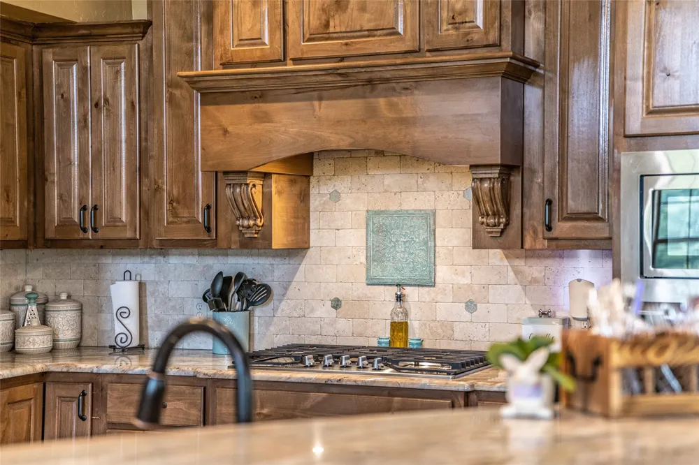 24087 S Fm 4 Lipan, TX 76462