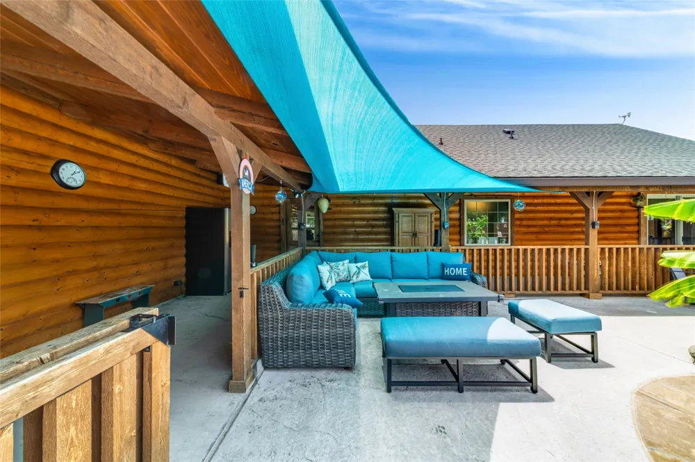 24087 S Fm 4 Lipan, TX 76462