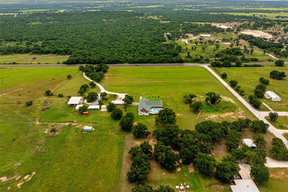 24087 S Fm 4 Lipan, TX 76462