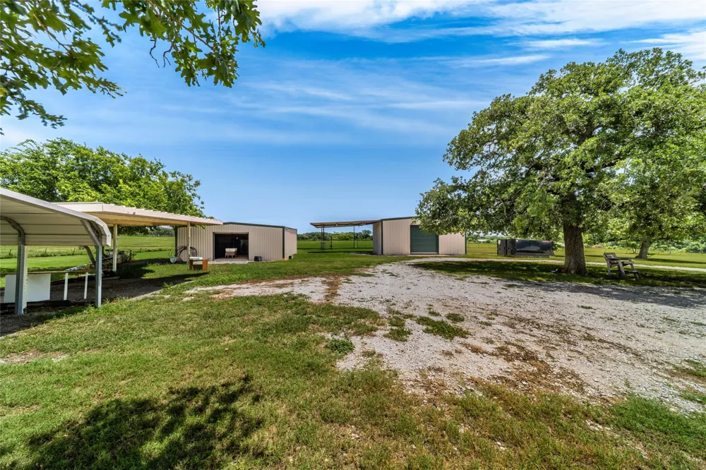 24087 S Fm 4 Lipan, TX 76462