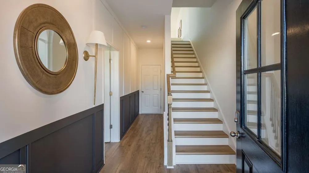 6202 Honeybell ALY Mableton, GA 30126