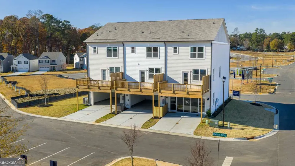 6202 Honeybell ALY Mableton, GA 30126