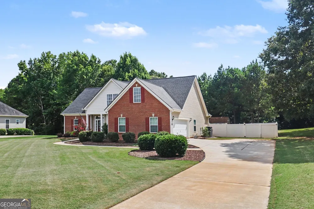 61 Mount Moriah DR Senoia, GA 30276