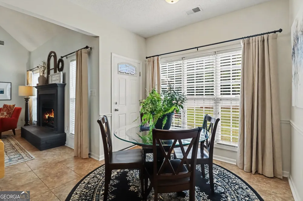 61 Mount Moriah DR Senoia, GA 30276