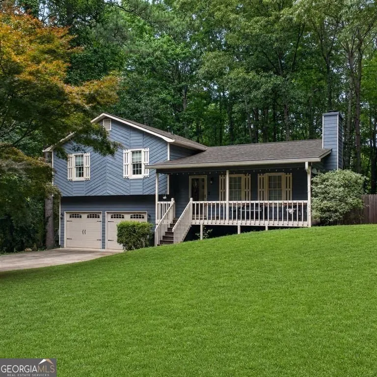 182 Highland DR Hiram, GA 30141