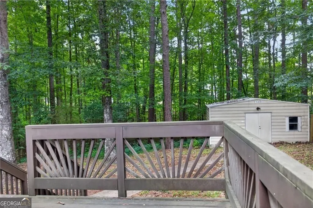 182 Highland DR Hiram, GA 30141