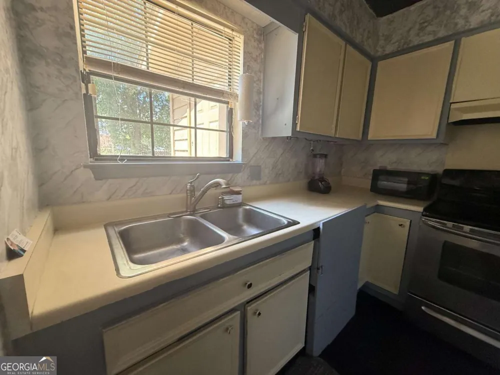 84 Hidden Lake CT Savannah, GA 31419