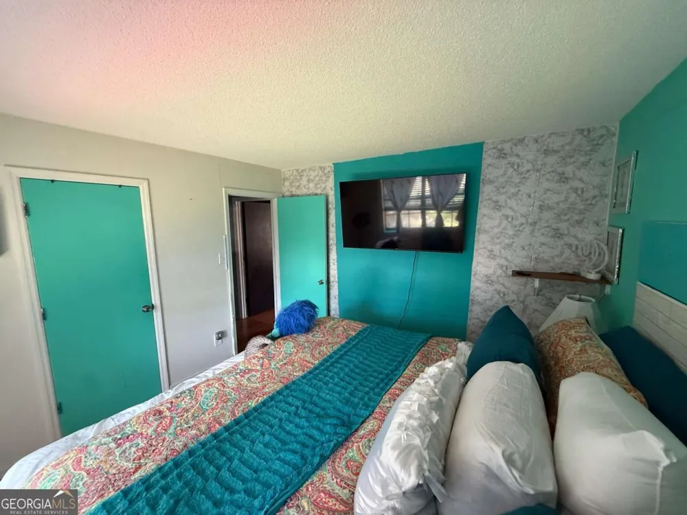 84 Hidden Lake CT Savannah, GA 31419