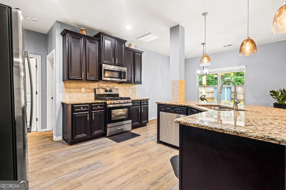 6700 Oak Hill PL Fairburn, GA 30213