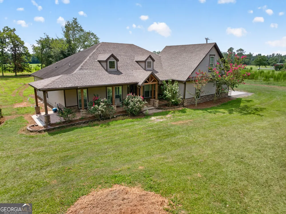 7086 Shiloh RD Hahira, GA 31632