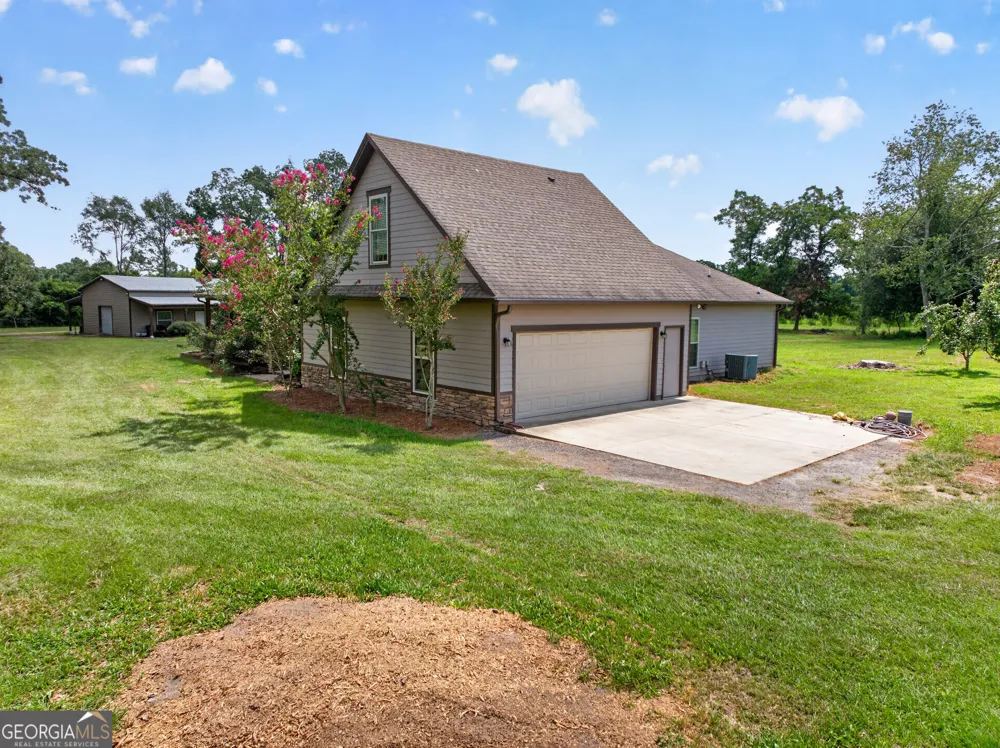 7086 Shiloh RD Hahira, GA 31632