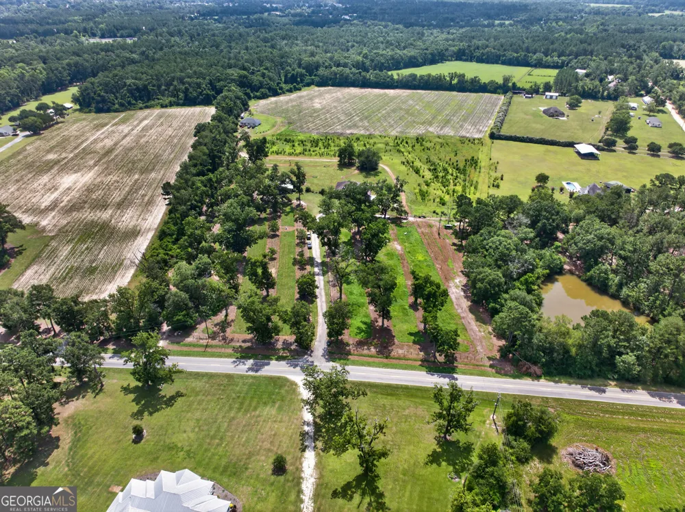 7086 Shiloh RD Hahira, GA 31632