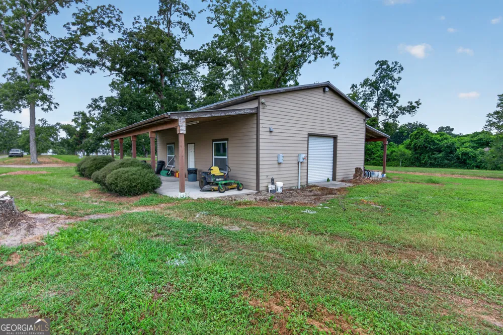 7086 Shiloh RD Hahira, GA 31632